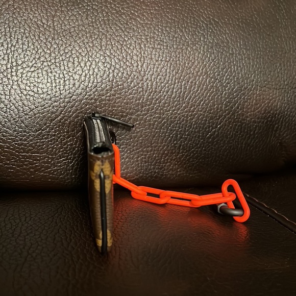 Louis Vuitton x Virgil Abloh Monogram logo Solar Ray Key coin pouch wallet NEW - Picture 6 of 14